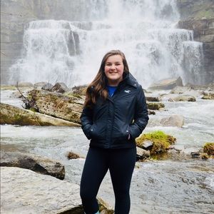 Meet your Posher, Grace